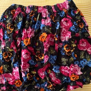 xs floral abercrombie & fitch skirt